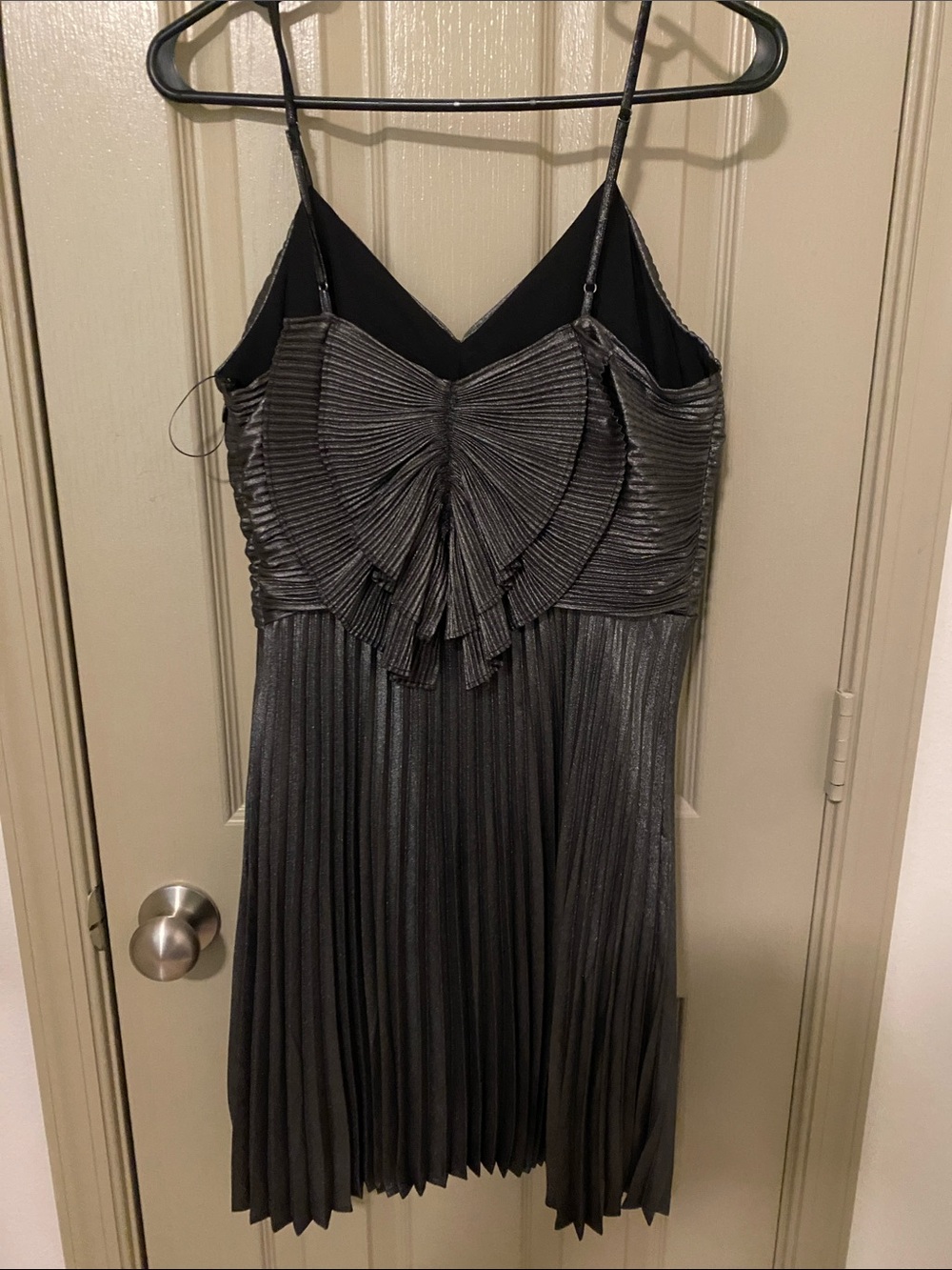 Express shiny gray and black Pleated Spaghetti Strap Mini Dress - Picture 6 of 9